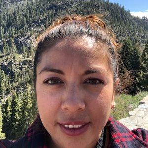 Meet your Posher, Fabiola